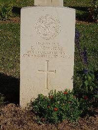 Salonika (Lembet Road) Military Cemetery - Newstead, Benjamin John